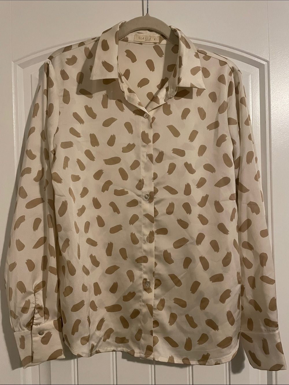 ILLA ILLA Cream Button-Down Shirt with Tan Spot Print
